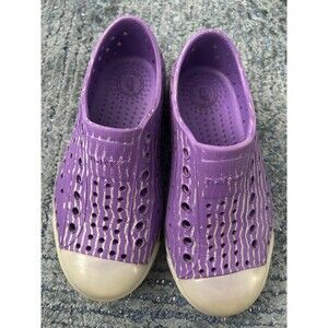 Purple glow in the dark child size 10 natives